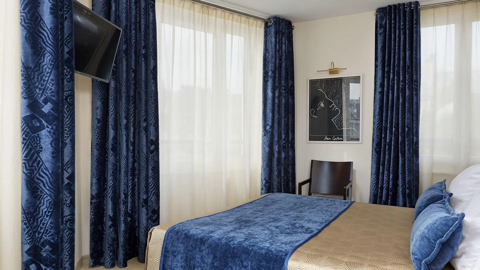 Hotel Raspail Montparnasse