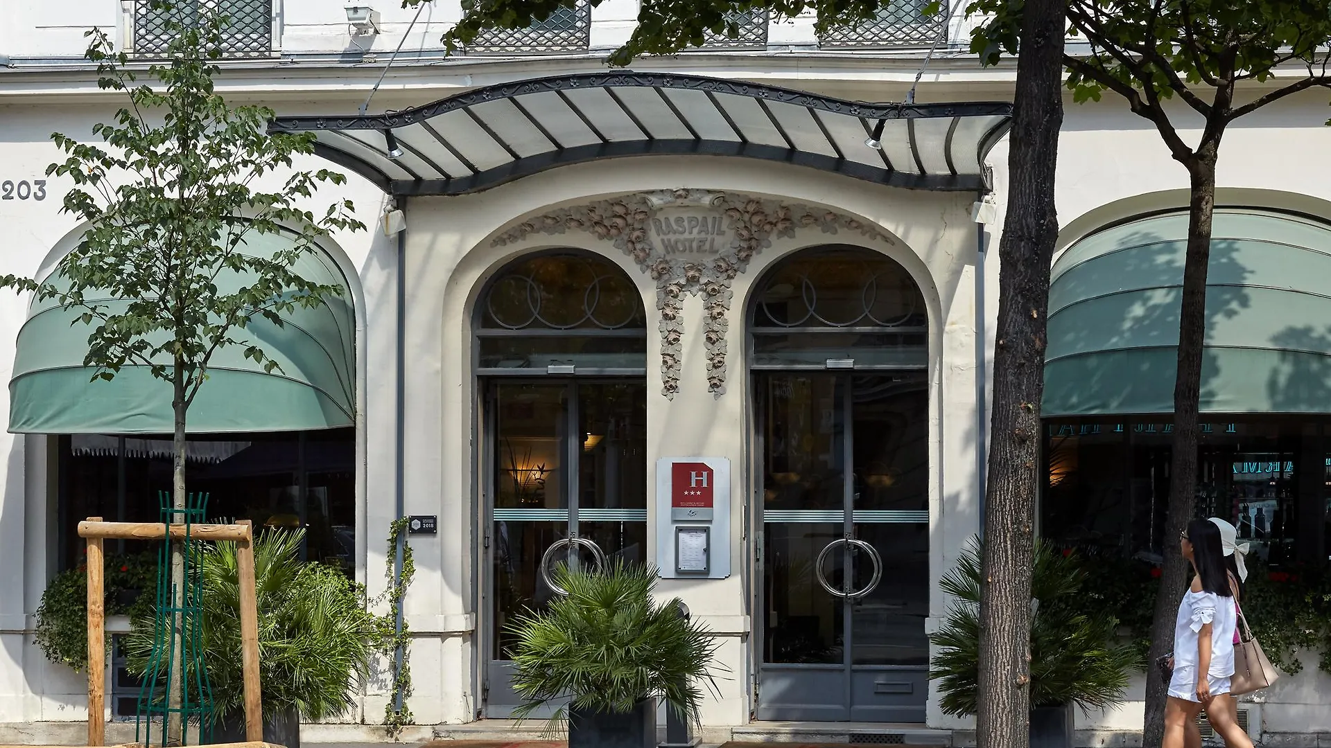 Raspail Montparnasse Hotel
