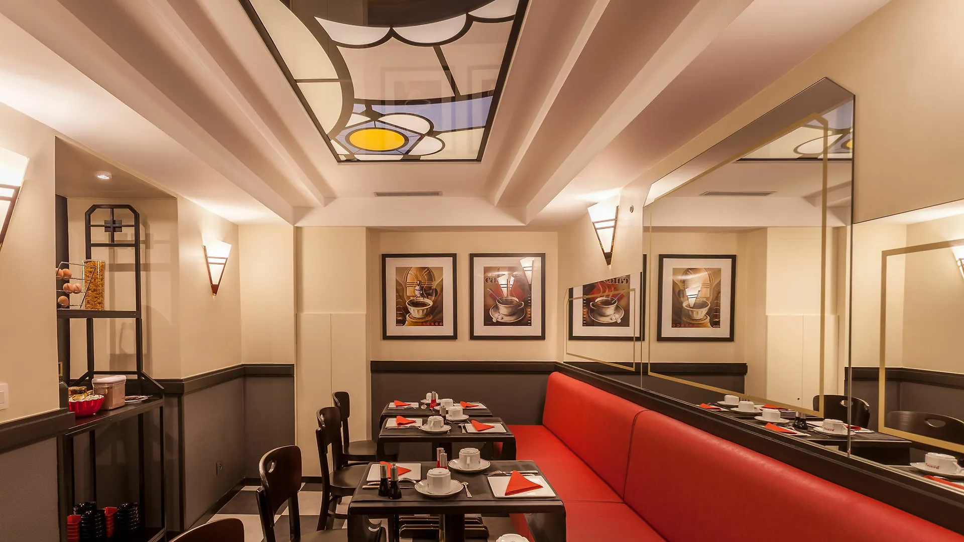 Raspail Montparnasse Hotel 4*
